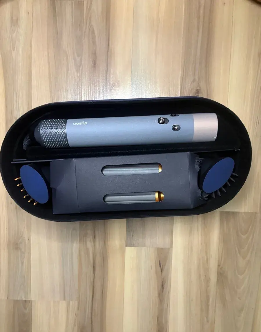 Dyson Airwrap prussian blue