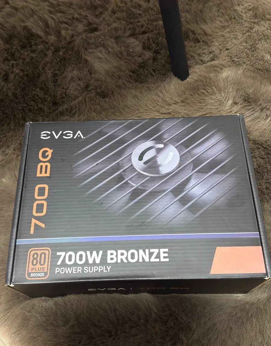 Zdroj EVGA BQ 700W