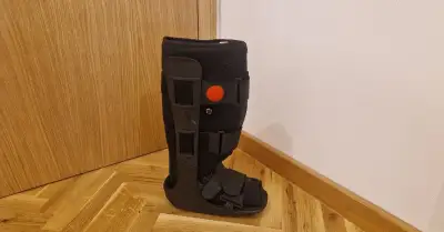 ORTOPRO plus-pneumatická chodiaca ortéza