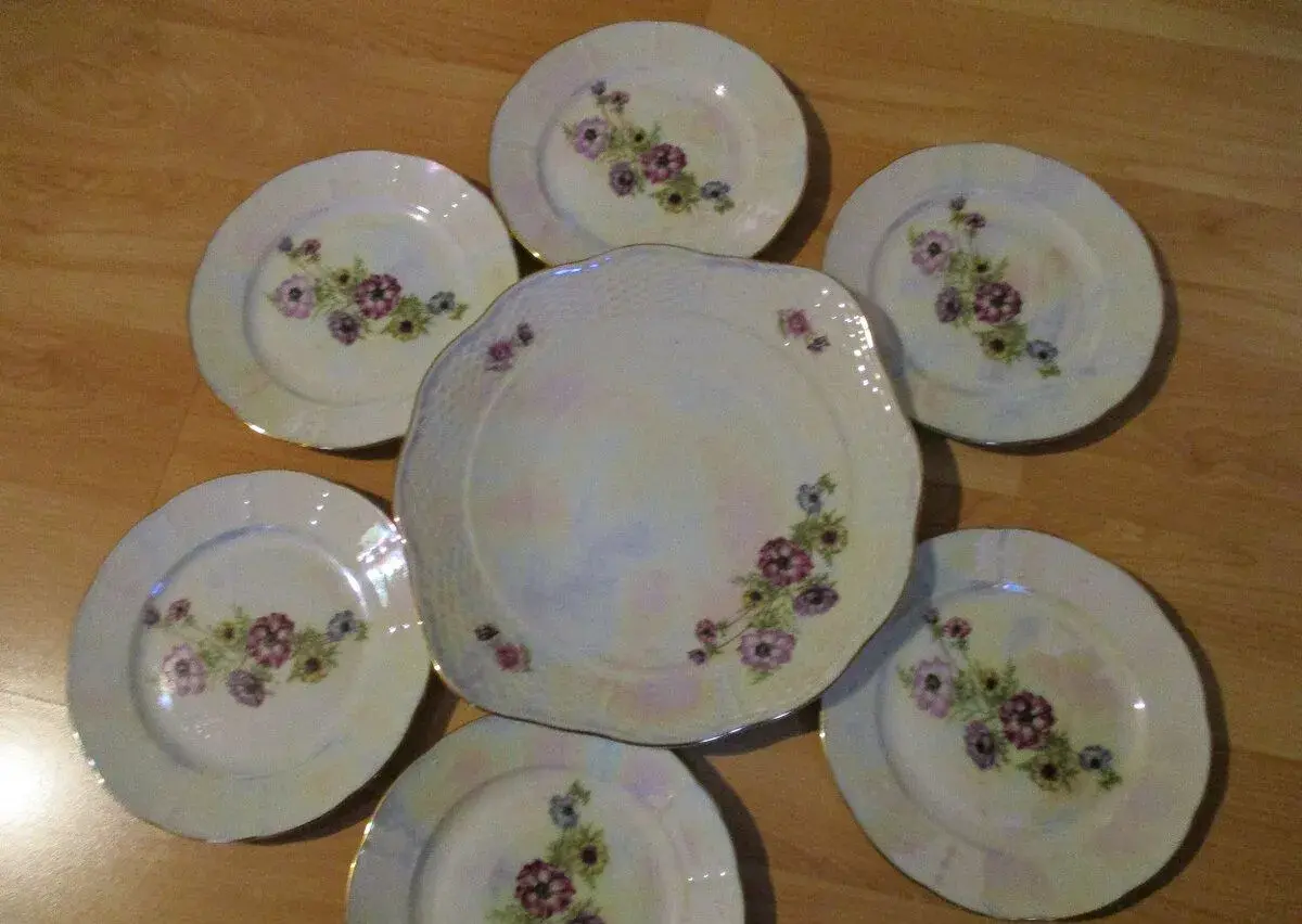 Dúhovo-perleťový porcelán,sada
