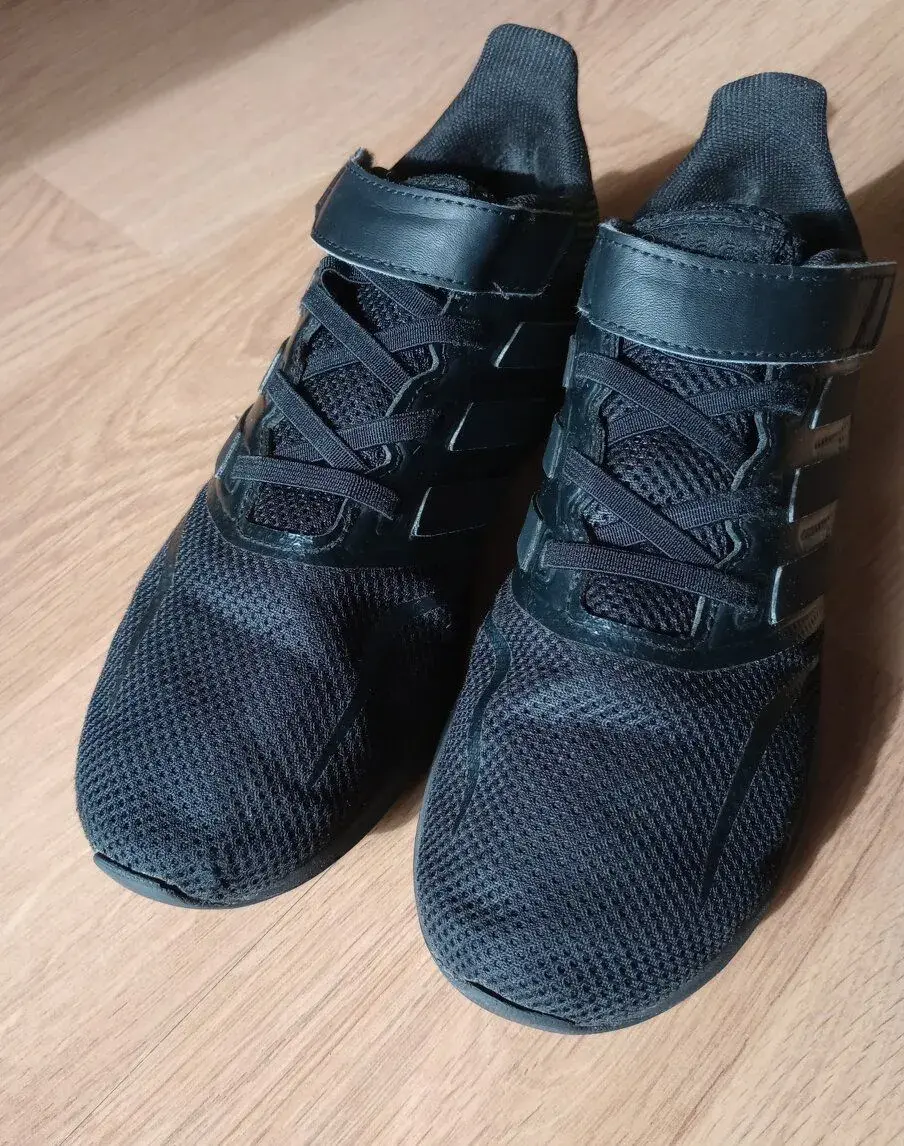 tenisky adidas vel 35