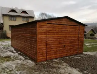 PLECHOVÁ GARÁŽ 4 x 6m VZOR DREVA