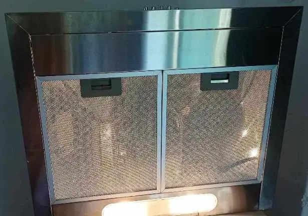 Nerezový kuchynský digestor VINCHCI – 60 cm + príslušenstvo