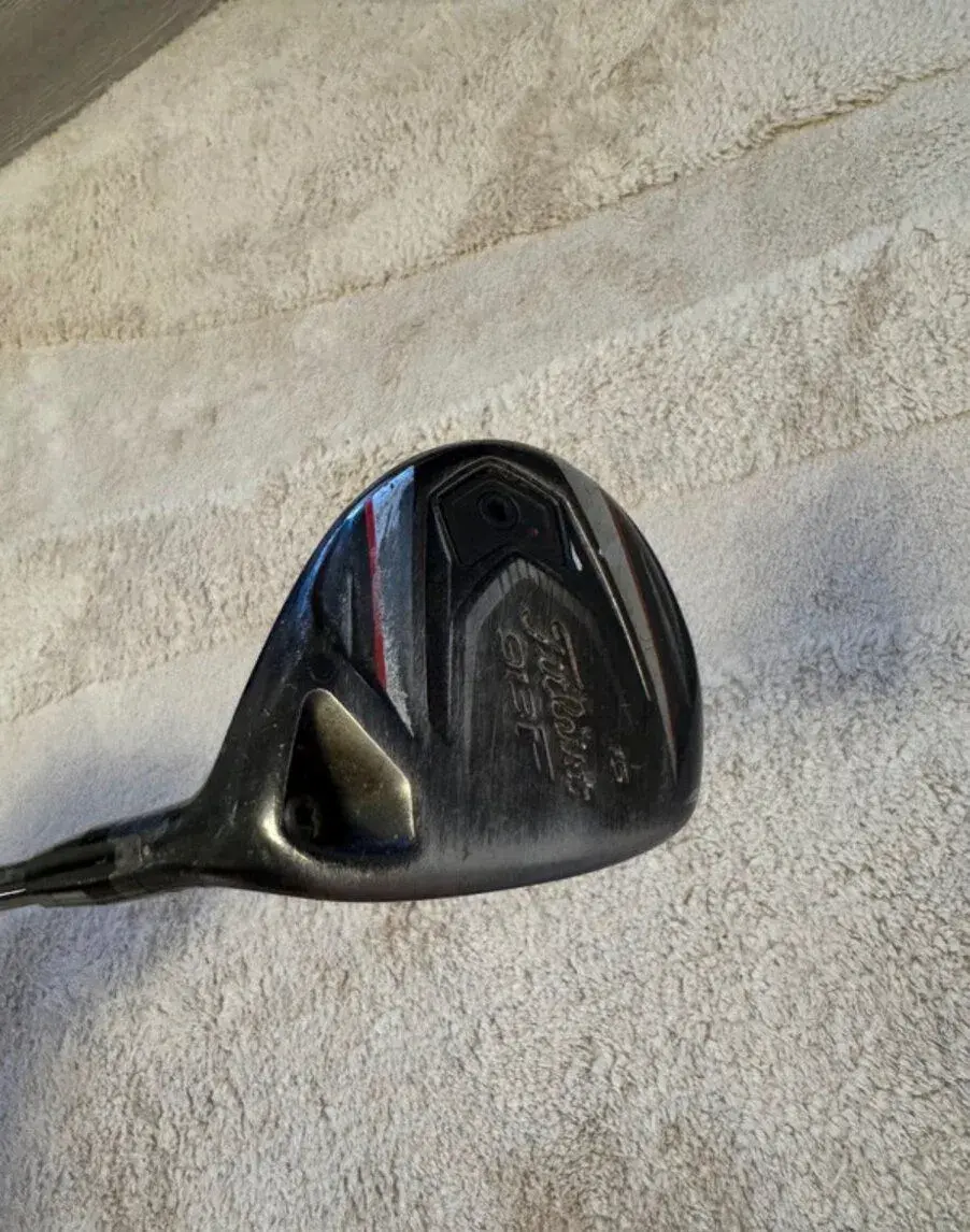 Titleist 913F