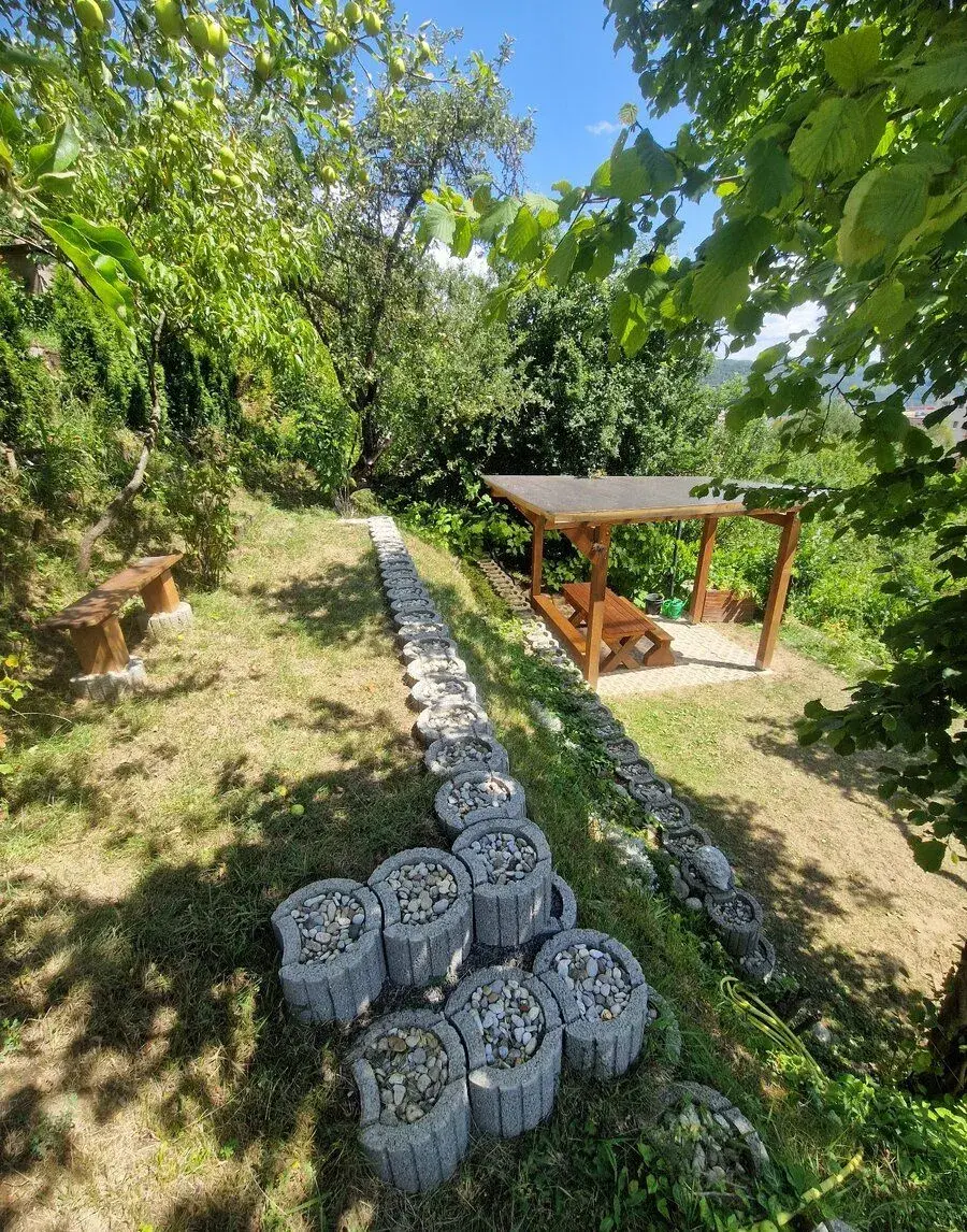 Zahrada Fončorda voda aj elektrika