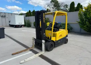 Hyster J3.0XN, nosnosť 3 tony, kapacita batérie 90%