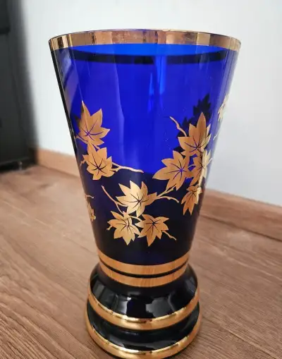 Váza 25cm