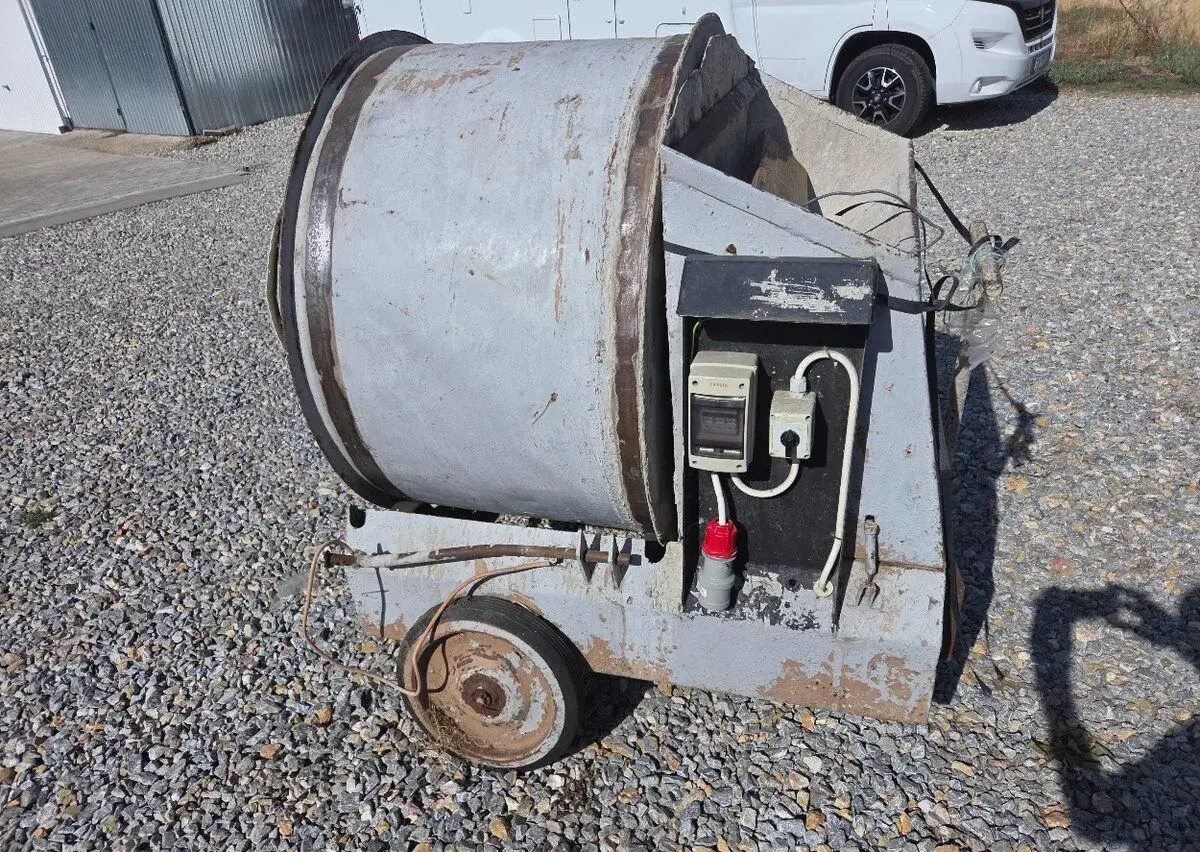 Miešačka 300l