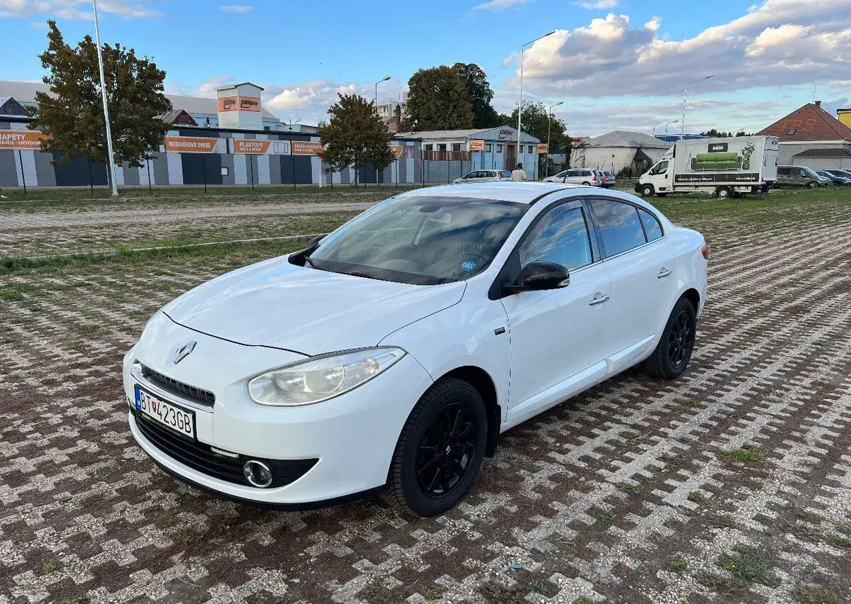 Renault Fluence – 2025, 289 000 km