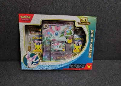 Pokémon TCG: 30th Celebration Sylveon ex Box