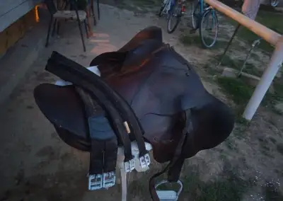 Kožené sedlo, 3 komorové, všestranne
