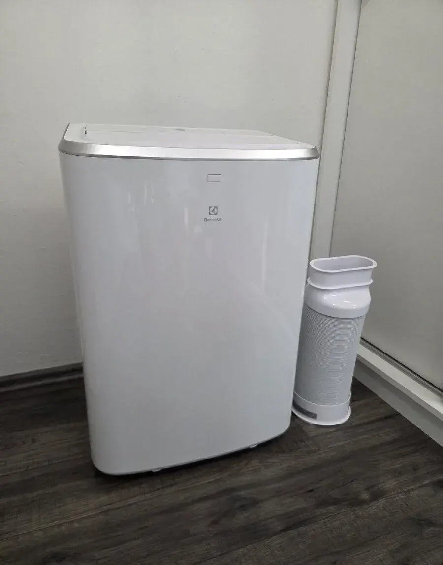 Mobilná klimatizácia Electrolux EXP34U339CW