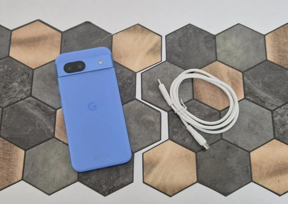 Google Pixel 8a 128GB Bay – záruka 1 rok
