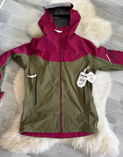 NOVÁ Dynafit Beats Hybrid W Jacket S a M NOVÁ