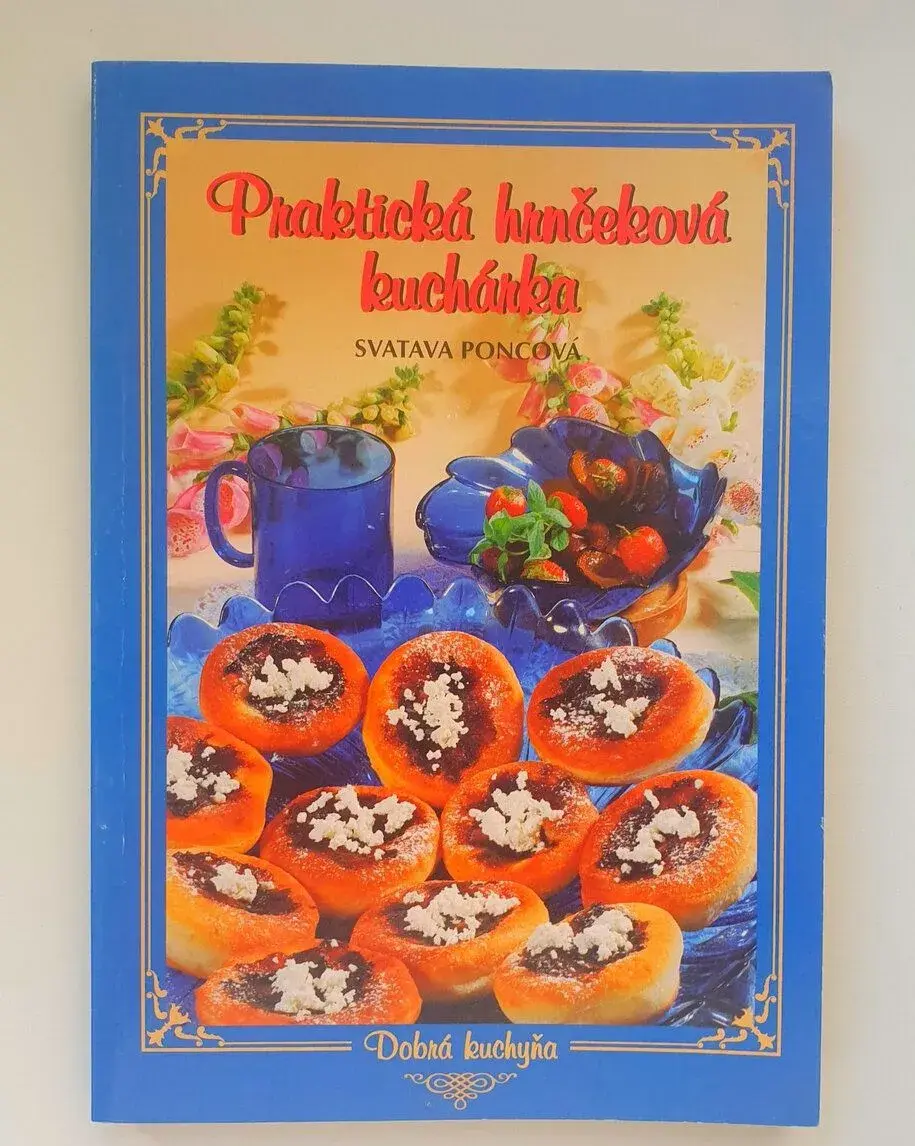 Praktická hrnčeková kuchárka.