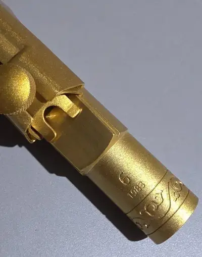 Kovová hubica na tenor saxofón