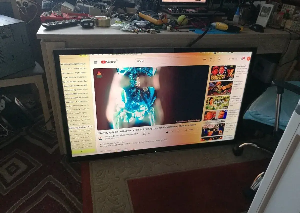 Panasonic TX-L50EM5E, 50“. S dialkovym ovládačom.