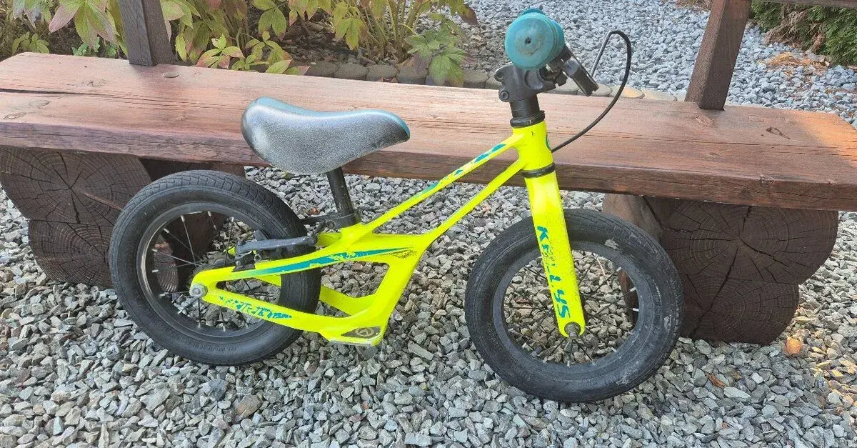 Odrážadlo KELLYS KIRU RACE LIME
