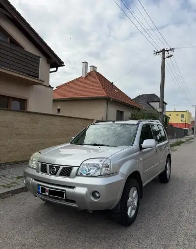 Nissan XTRAIL – 245 000 km