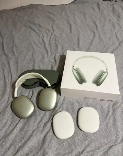 Apple AirPods Max
