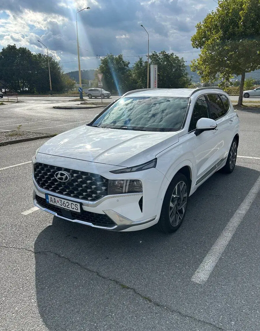 Hyundai Santa – 2023
