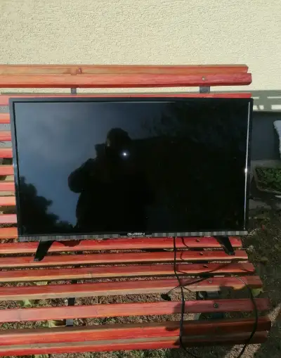 Televízor