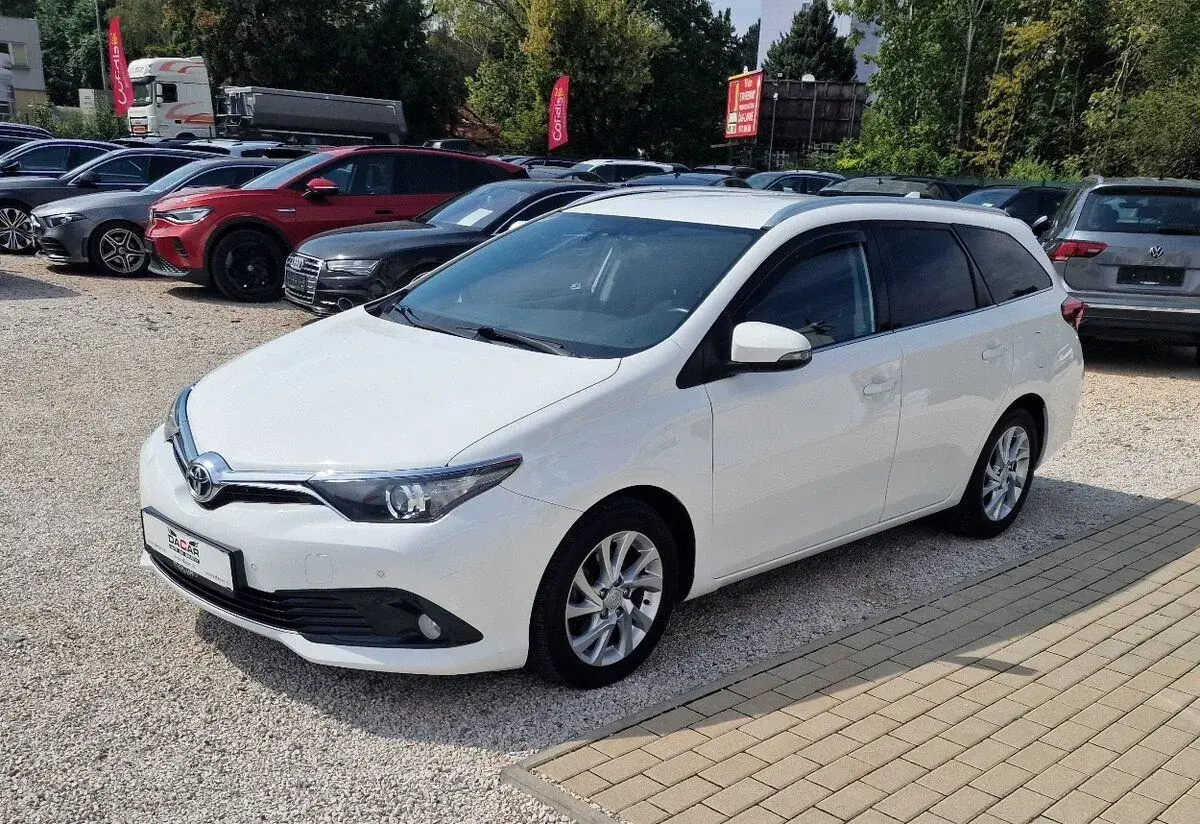 Toyota AURIS – 2015, 168 567 km