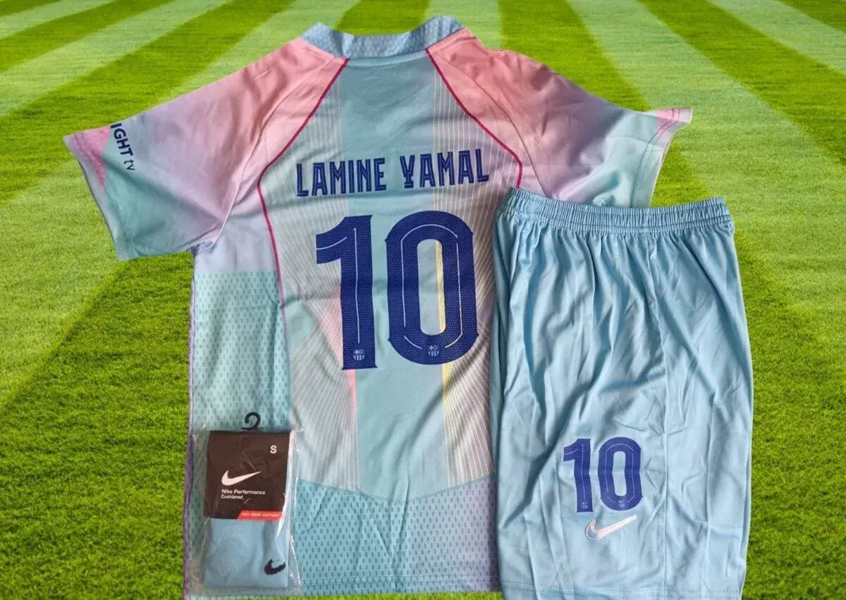Yamal dres FC Barcelona 25/26 pink/violet 95-115cm