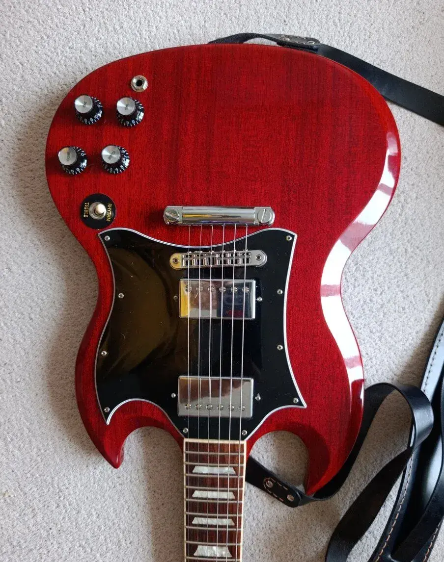 Gibson SG standard