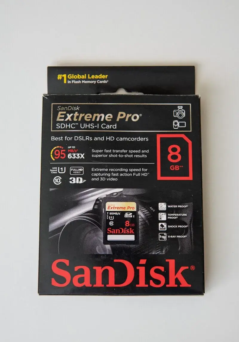 SanDisk ExtremePro 8GB + RescurePro - NOVÁ