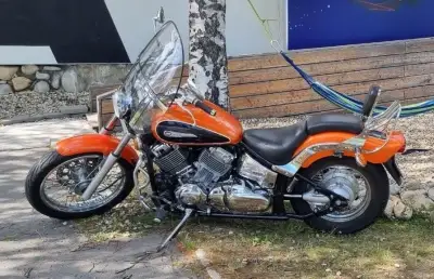 Yamaha XVS 650 V-Star, r. 1999