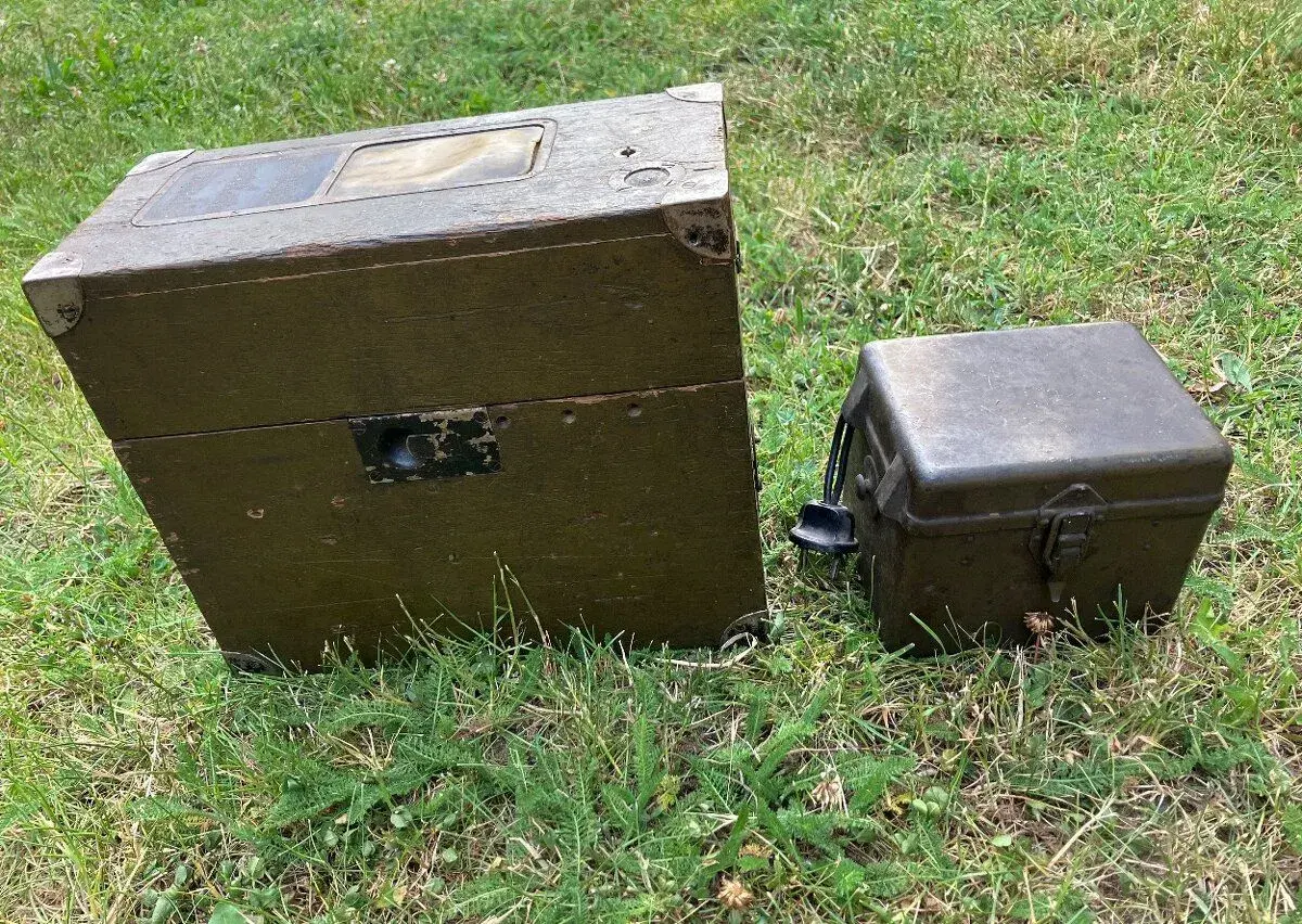 Poľný telefón a zoslilovač VZ35