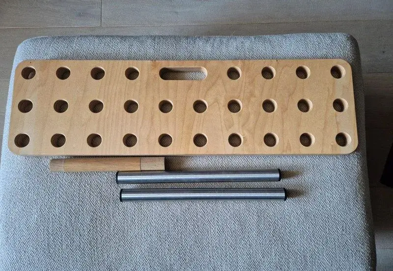 Peg board s troma tyckami
