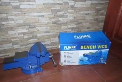 Novy otocny zverak FLINKE,celuste 200 mm,18 kg -