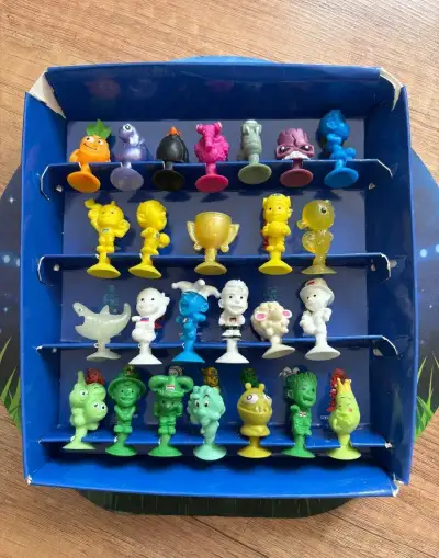Stikeez