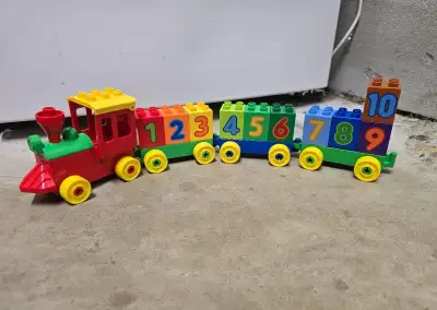 Lego duplo vláčik