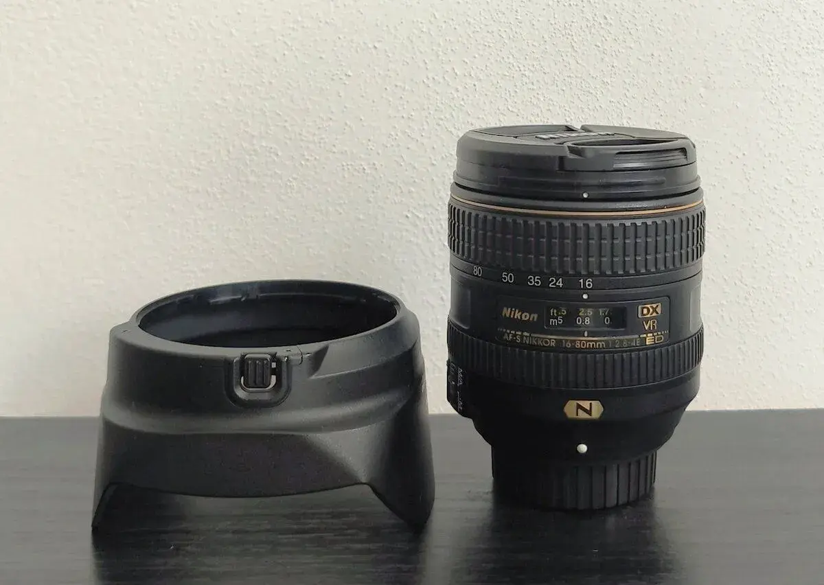 nikon 16-80mm f/2,8-4E AF-S DX N ED VR
