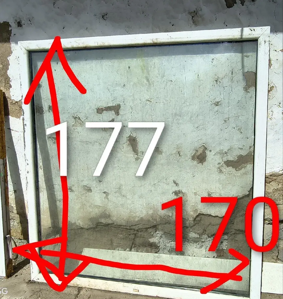 Plastové okno V177xD170cm