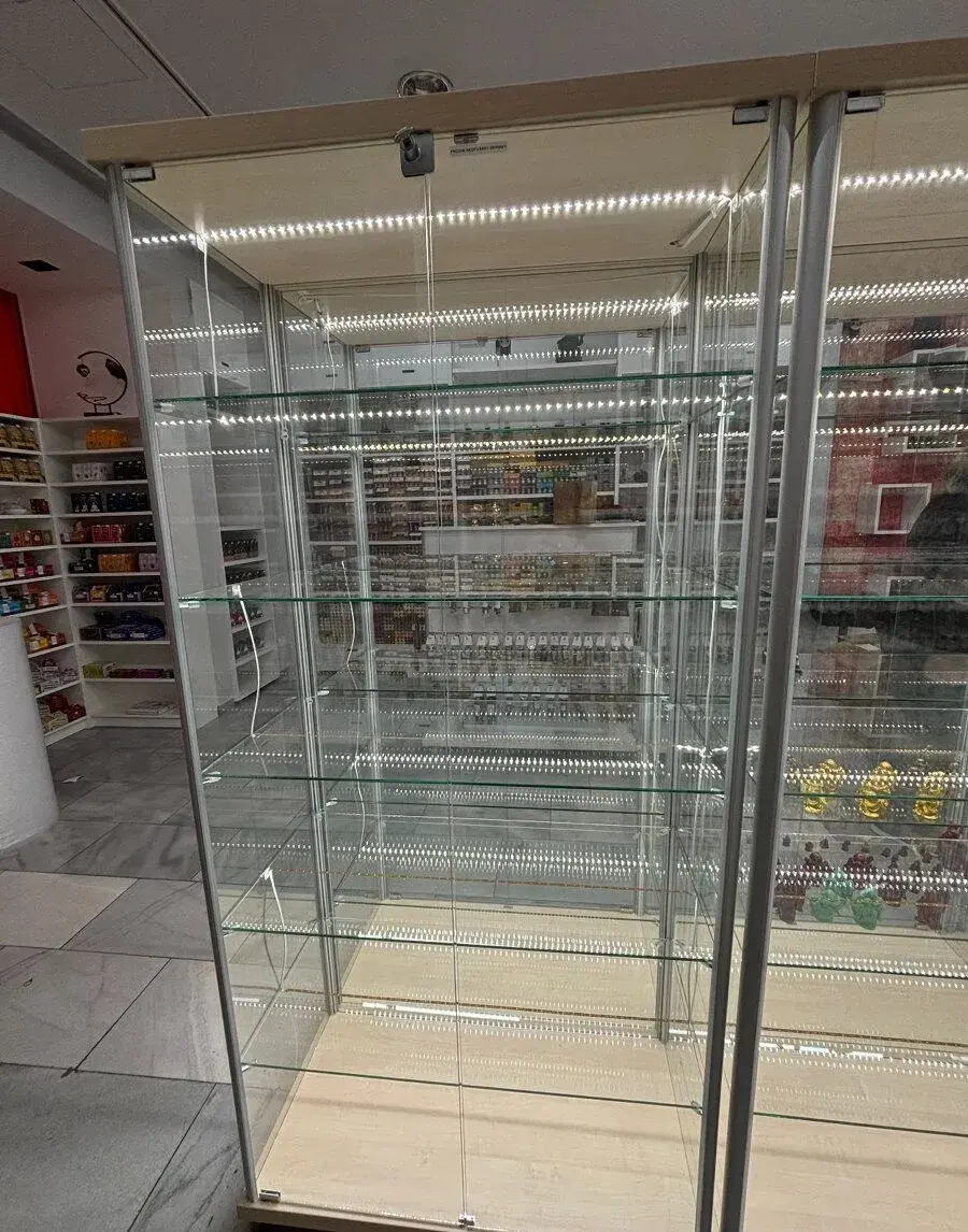 Obchodné vitríny