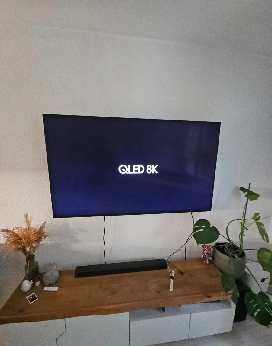 Samsung QE65Q800TA – 65" QLED 8K – na opravu/diely