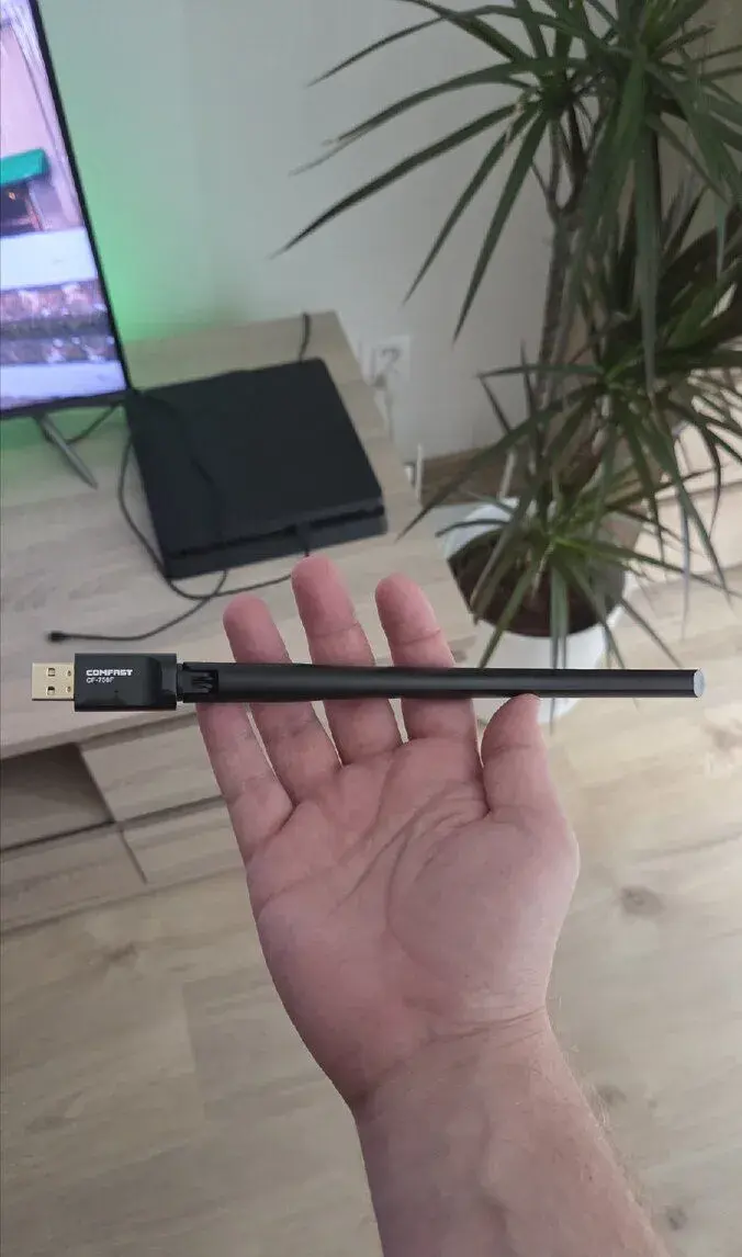 USB Wi-Fi adaptér (sieťová karta) Comfast CF-758F.