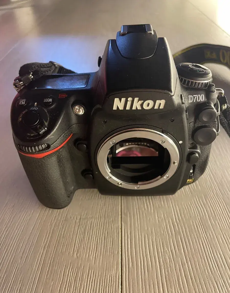 Nikon D700
