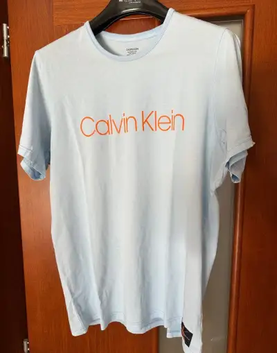 Tričko Calvin Klein