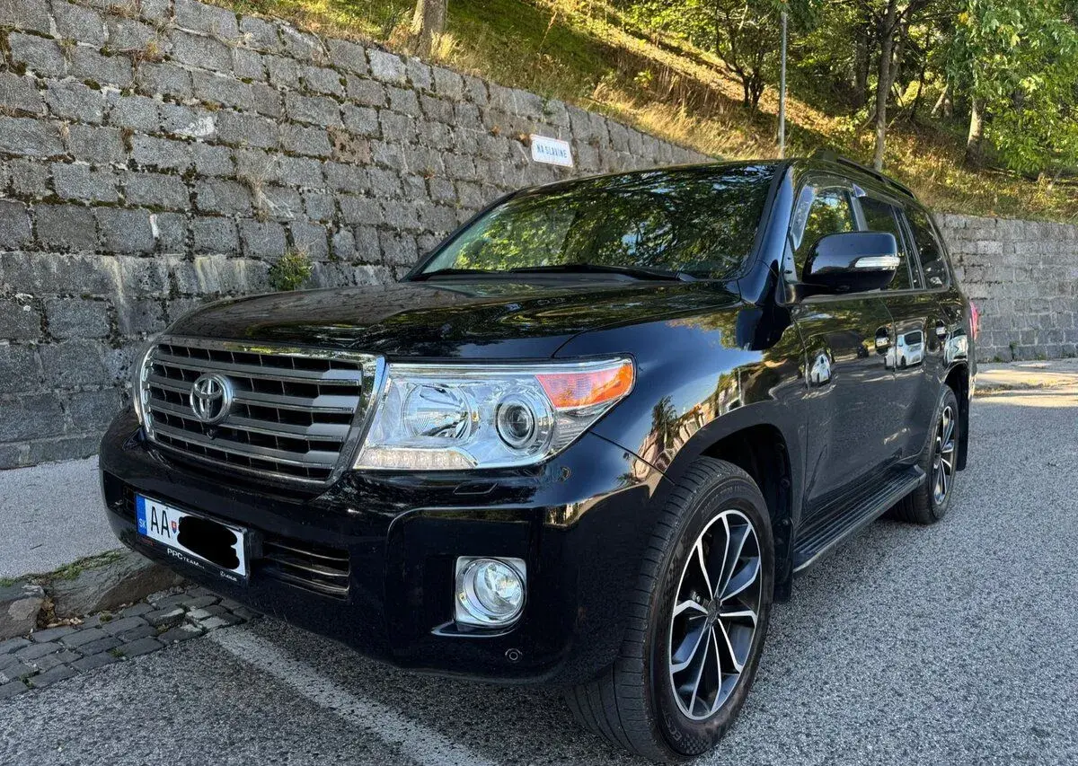 Toyota Land