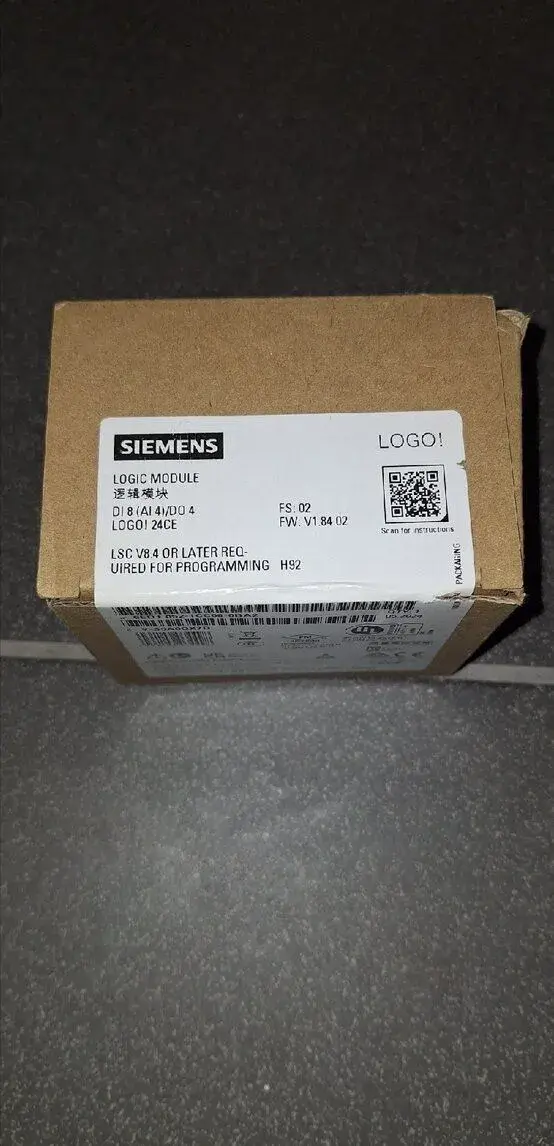 PLC riadiaca jednotka Siemens LOGO 24CE