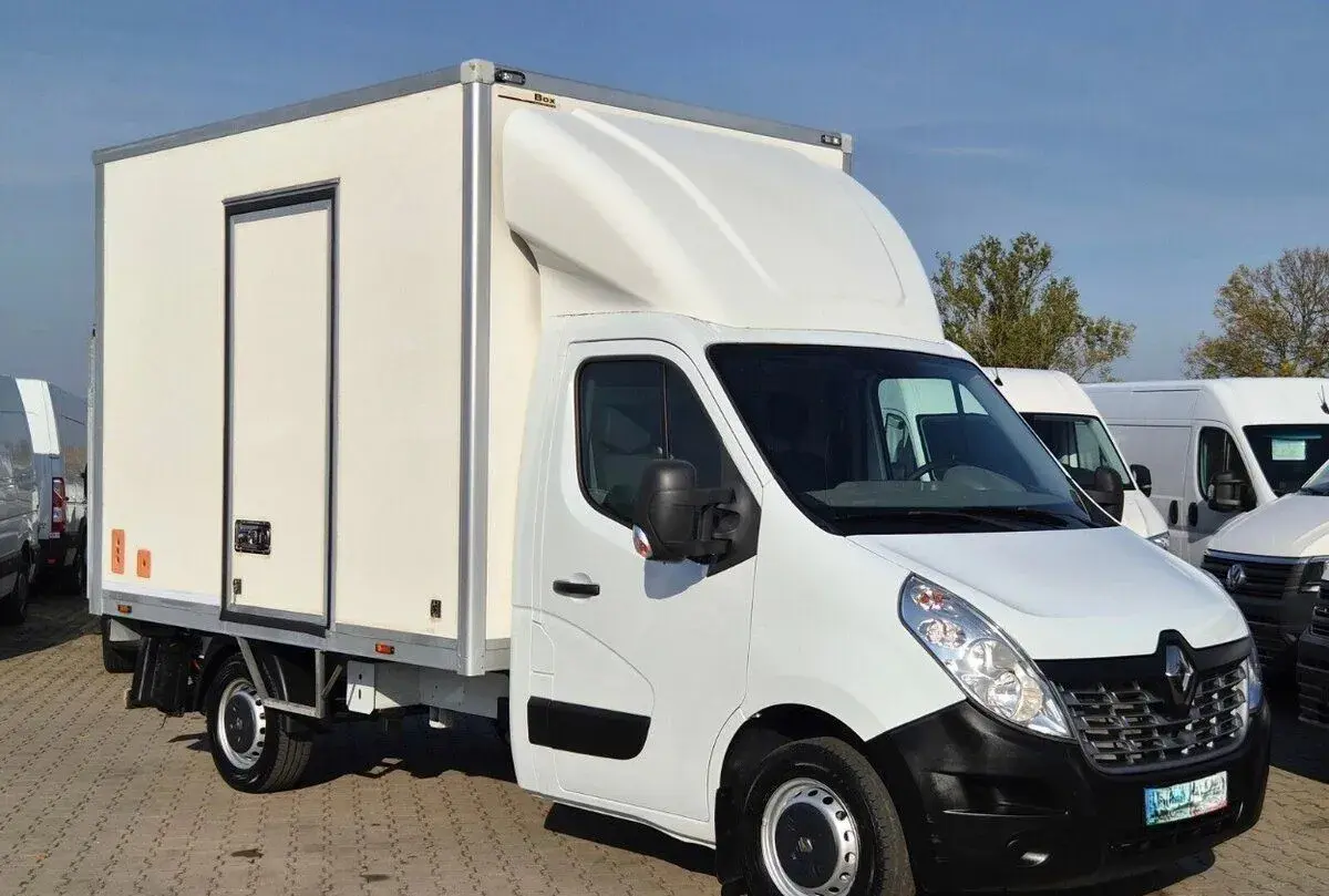 Renault Master – 2019, 197 000 km