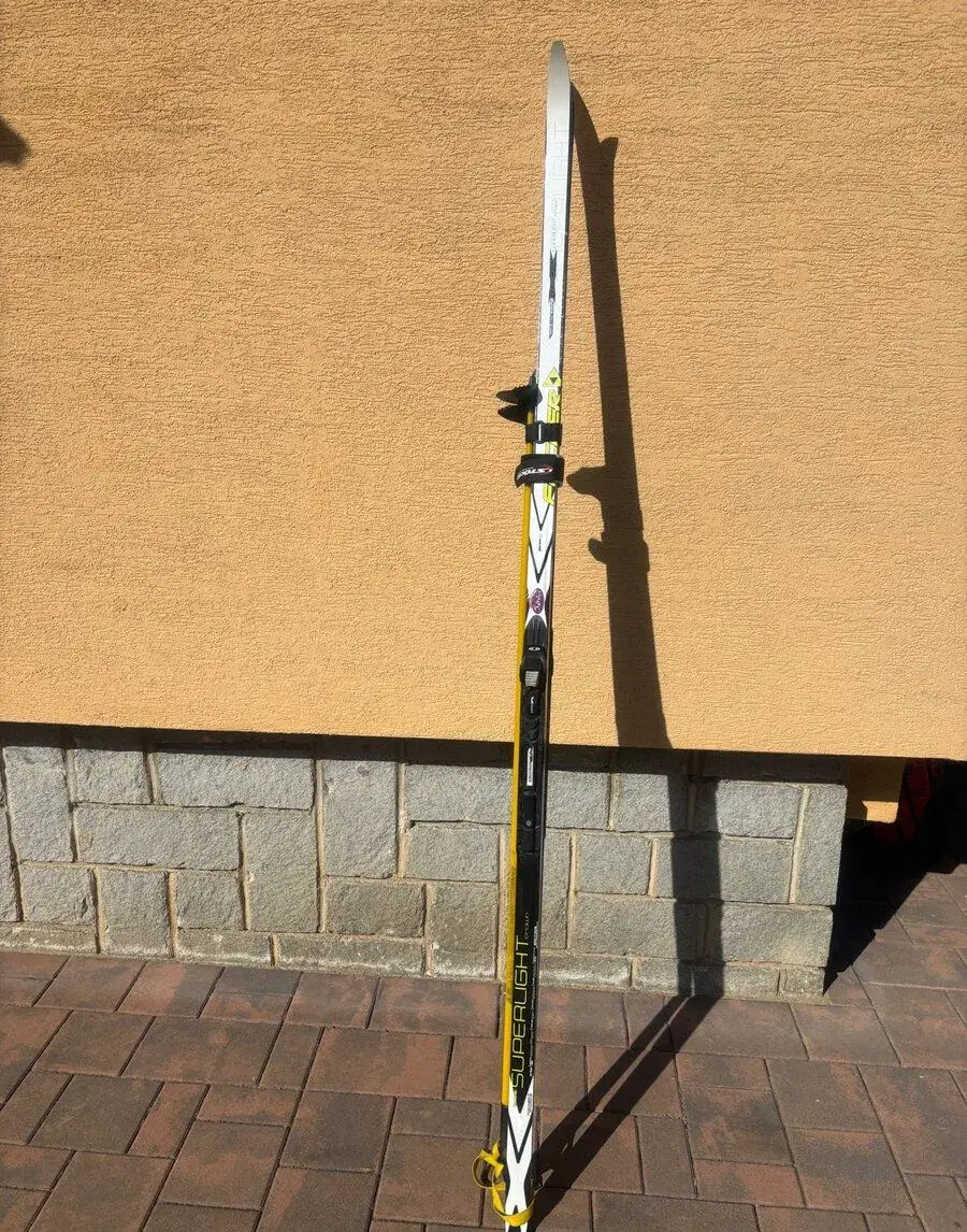 Bežky Fischer Superlight Crown+palice 207 cm