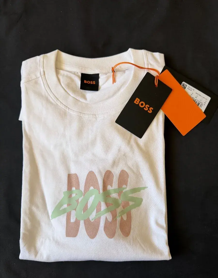 hugo boss tricko L nove