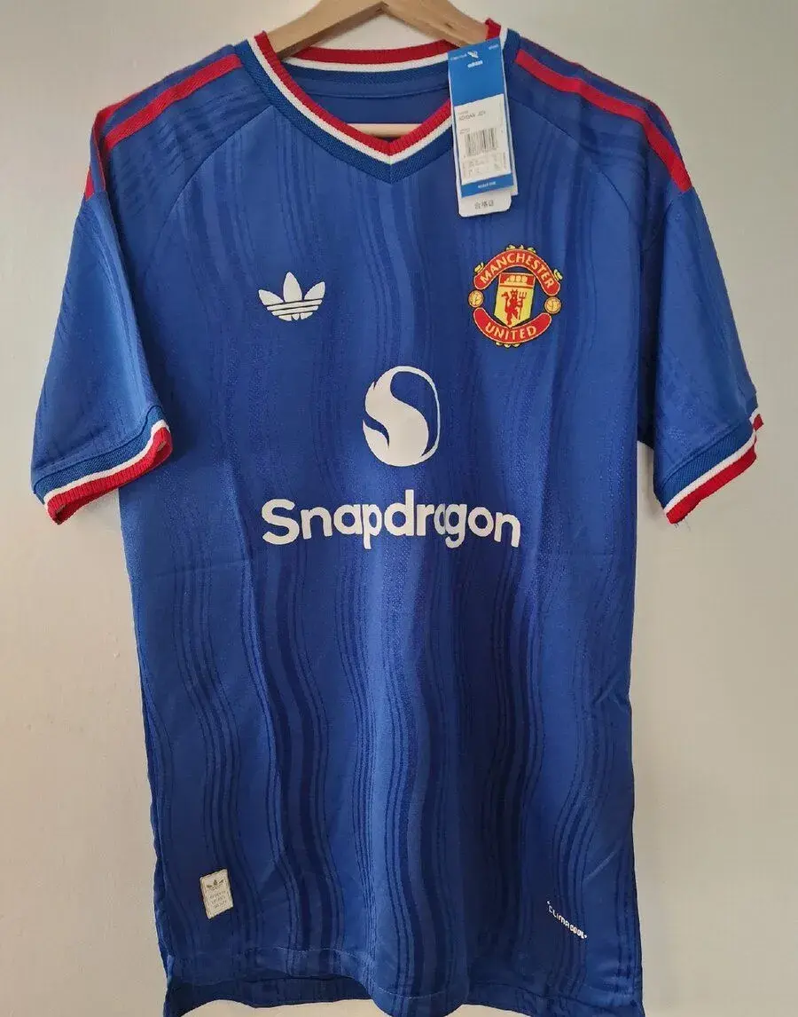 Dres manchester united