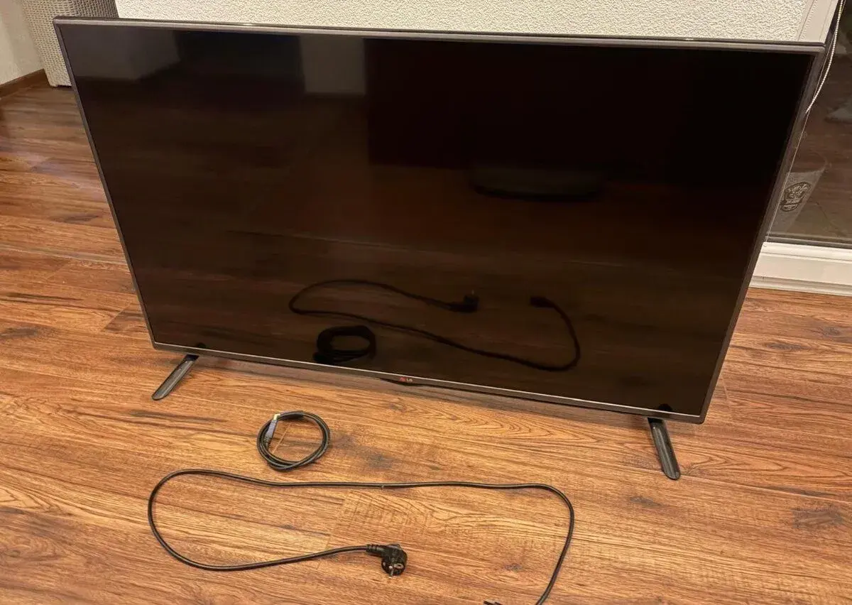 TV LG 49LB550V